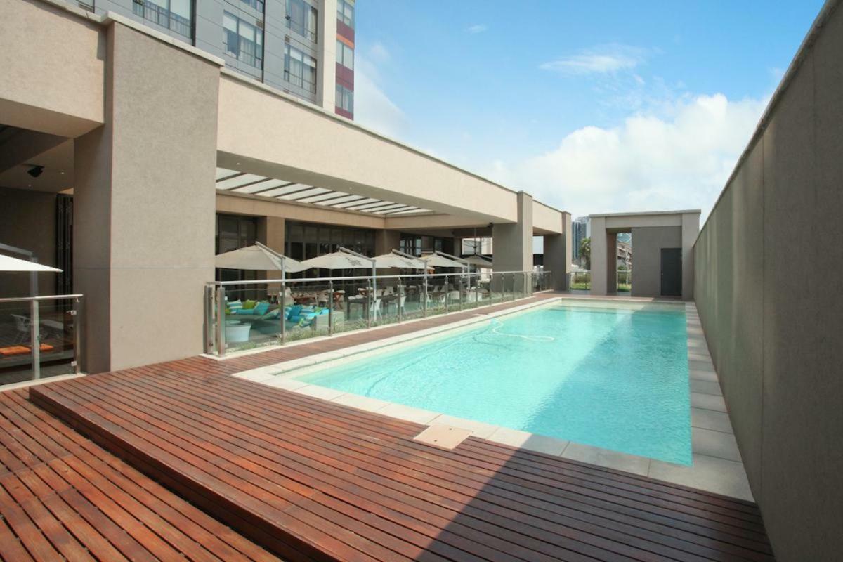Sandton Skye Suites Johannesburg Exteriör bild