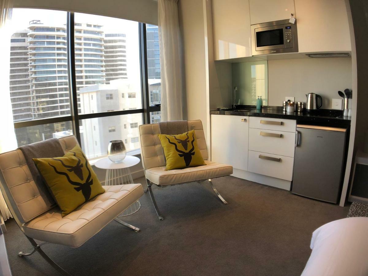 Sandton Skye Suites Johannesburg Exteriör bild